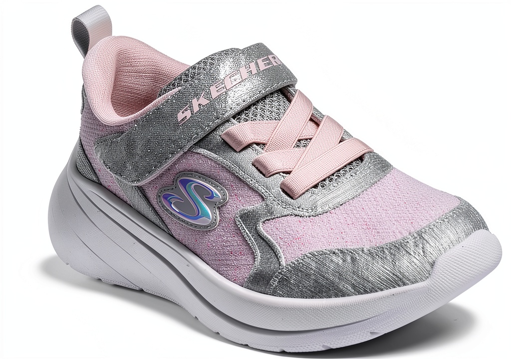 Sneaker Skechers bambine in maglia lucida su sfondo chiaro
